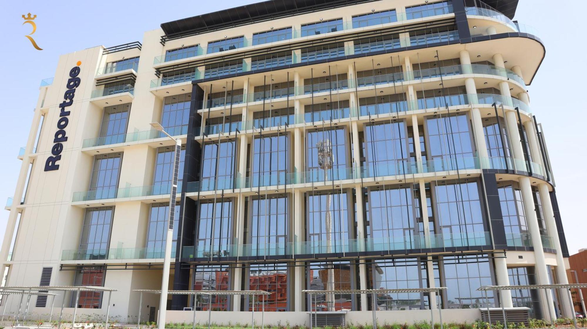 Apartment Nest Your 2br In Masdar